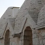 בית כפרי Trulli Curri סלבה די פאסנו